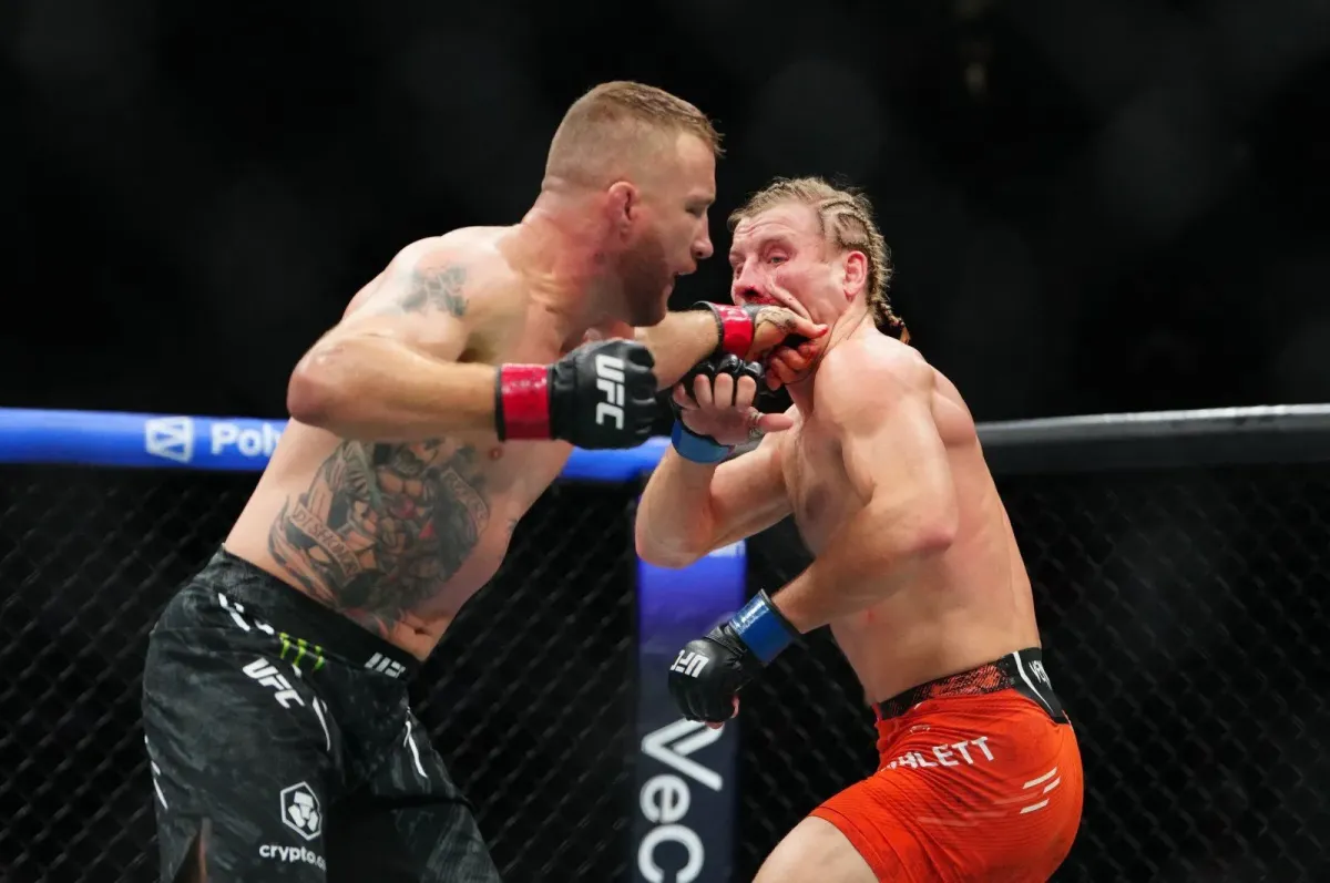 Ač inkasoval 200 úderů, ukončit nešel. Netušil jsem, že má takovou bradu, žasl šéf UFC