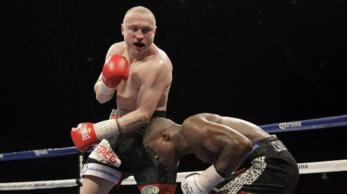 Akce za miliony. Legenda dřela na návrat, spolu s tím žhavila telefon