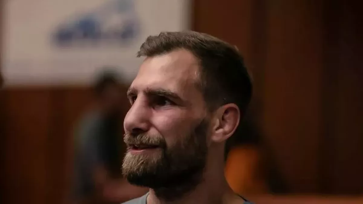André Reinders se pustil do rozhodčího kvůli tvrdým loktům do zátylku