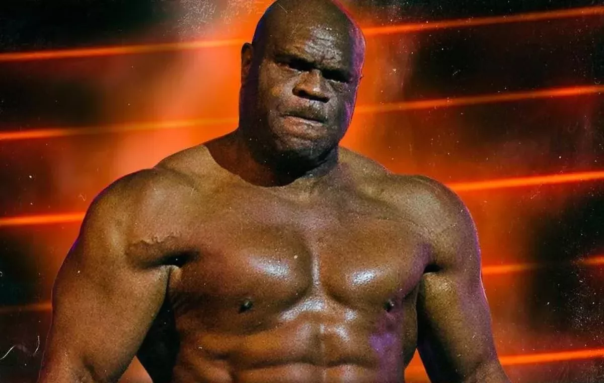Bestie jde do boxu bez rukavic, váží 150 kilo. Otázkou je, jestli dokáže vyhrát