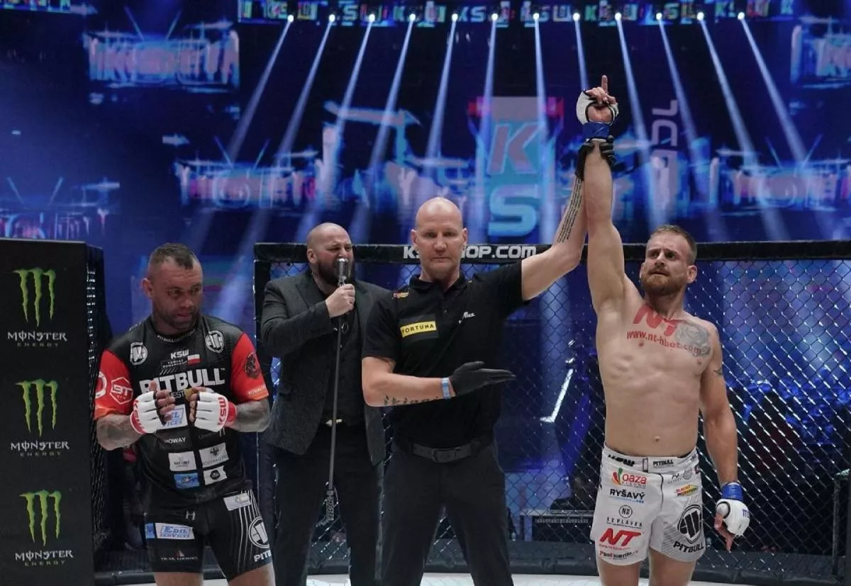 Bojovník na tenké hraně. Kincl nedopustil průšvih a Poláka ztrestal