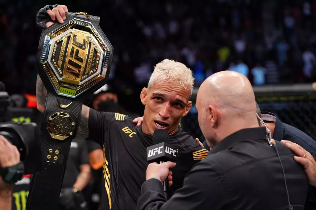 Brazilský rekordman nepřestává toužit po McGregorovi. Kvůli odkazu i truhle plné zlaťáků