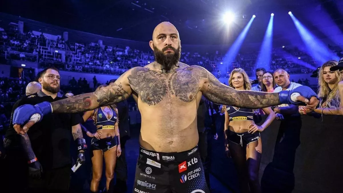 Budovali jsme scénu, lidé na nás přijdou, burcuje Michal Martínek