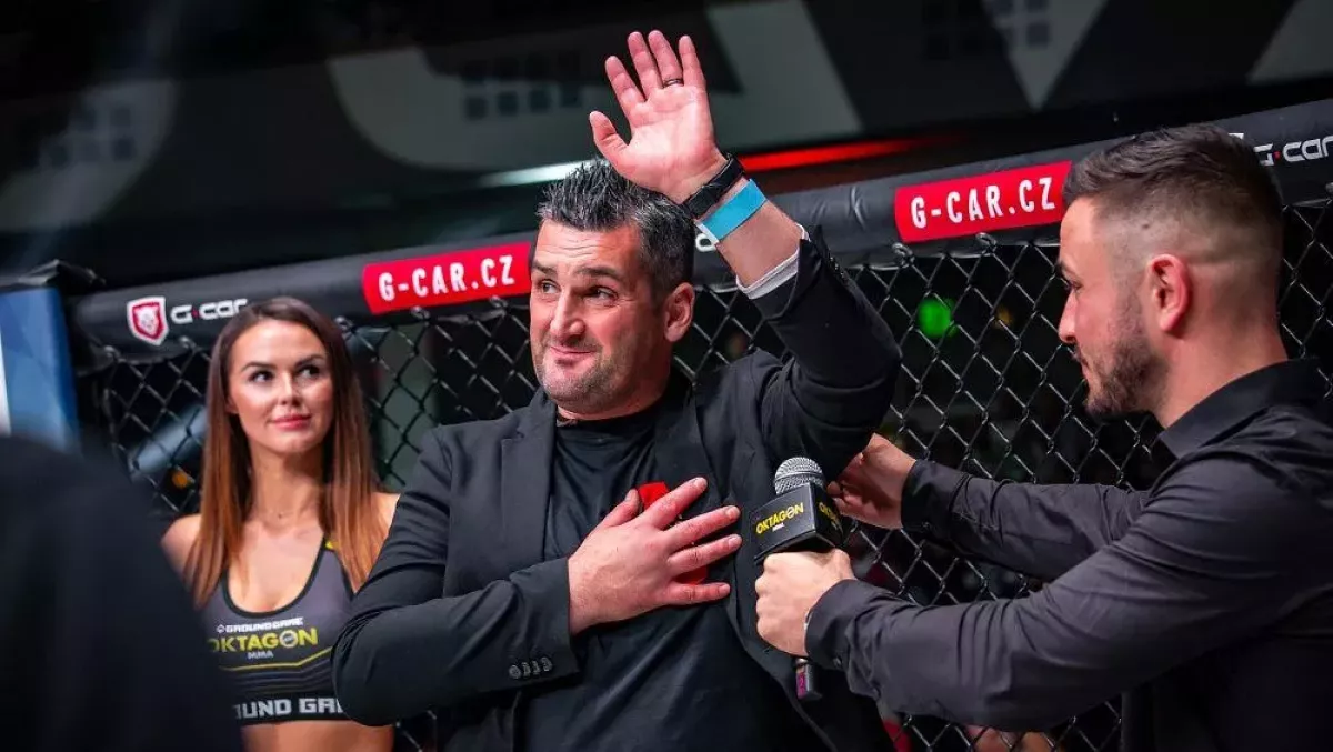 Bývalý fotbalista startuje novou kariéru! Z Fenina se stane bojovník MMA