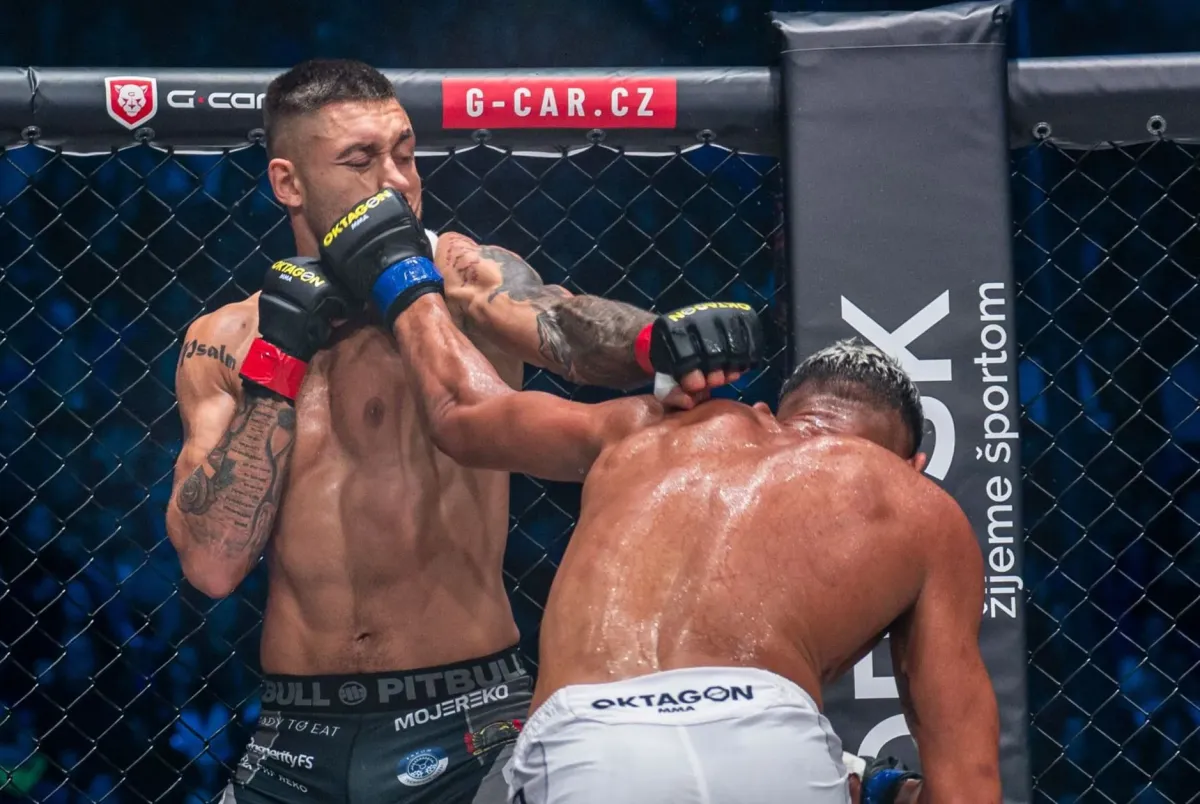 Černý den pro třineckého bijce, dostal výprask. Po boji přiznal zlomeninu ruky