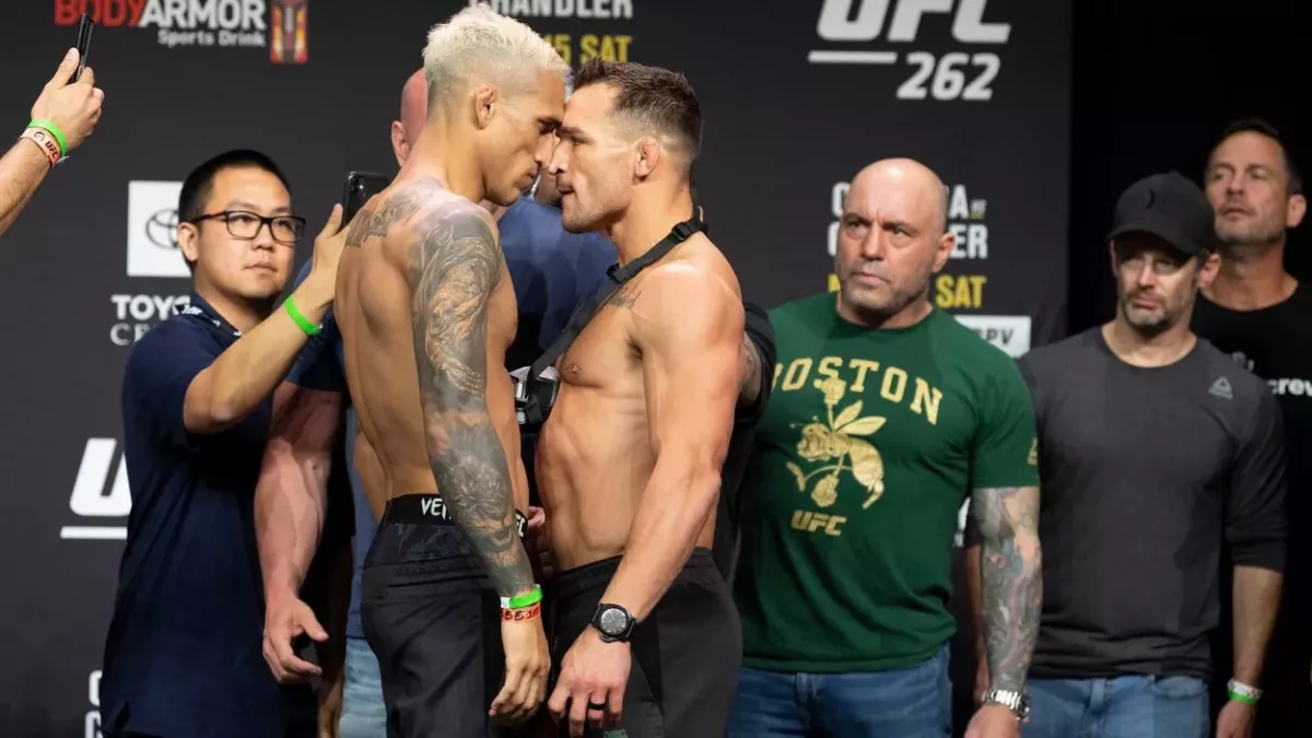 Chandler má návrh pro Oliveiru, chce mu zahřívat místo na trůnu, dokud se Brazilec nedočká money fightu s Conorem