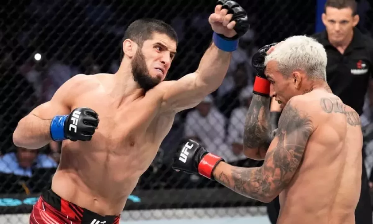 Charles Oliveira vysvětlil, proč s Makhachevem odmítl okamžitou odvetu