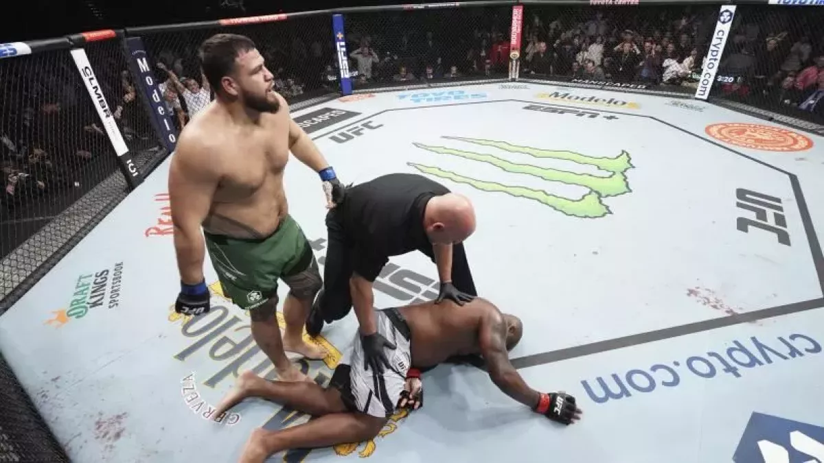 Chodící mrtvola! Ale také nejlepší fighter, co kdy vstoupil do klece, řekl pivař z UFC o legendě