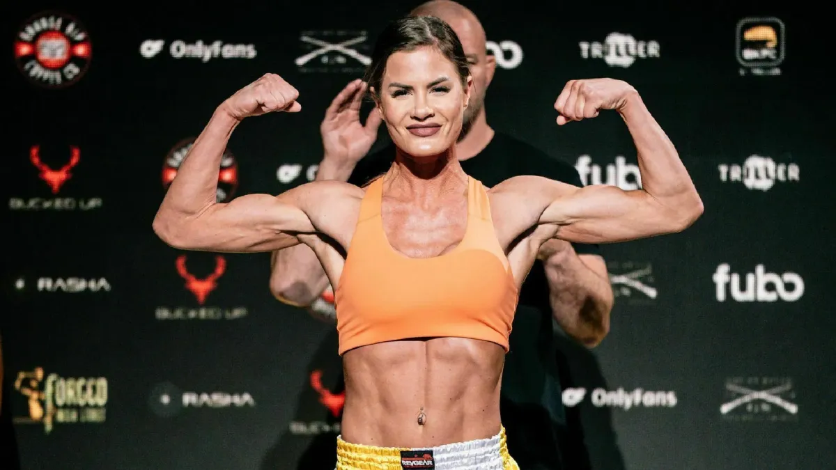 Fanoušci žasnou. Divoká lékařka v ringu, máma tří dětí a boxerka holých pěstí