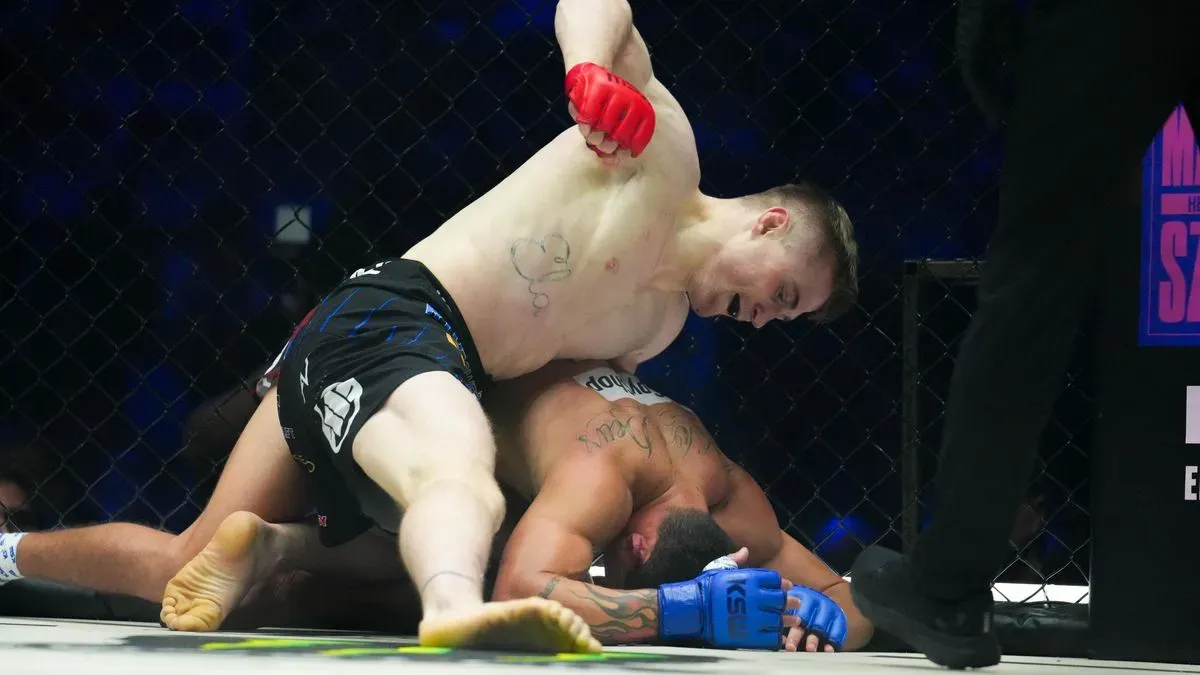 Fanoušci zuří po sporném českém triumfu. Nebyl to úmysl, hájí bijce elitní rozhodčí