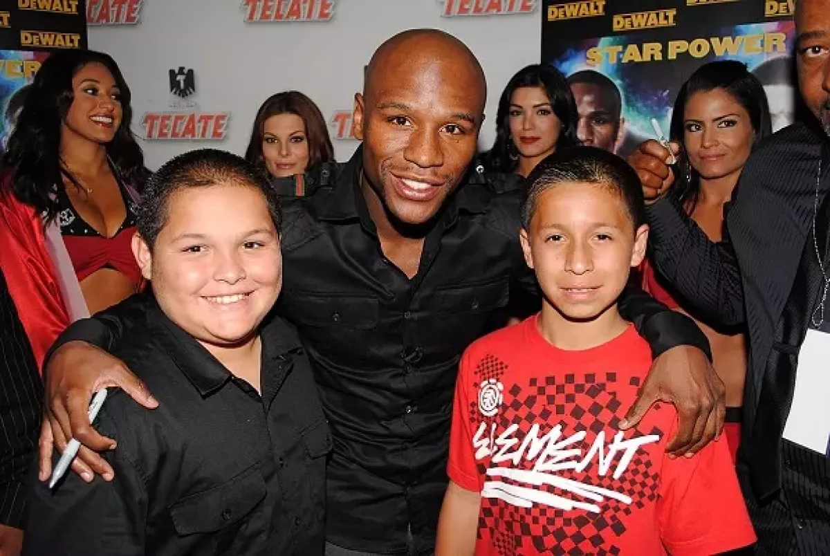 Floyd Mayweather se opět vrací do ringu