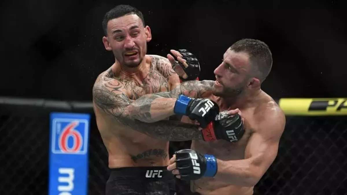 Holloway je zraněn, Volkanovskimu se hlásí náhradníci. Zabojuje o titul Zombie?