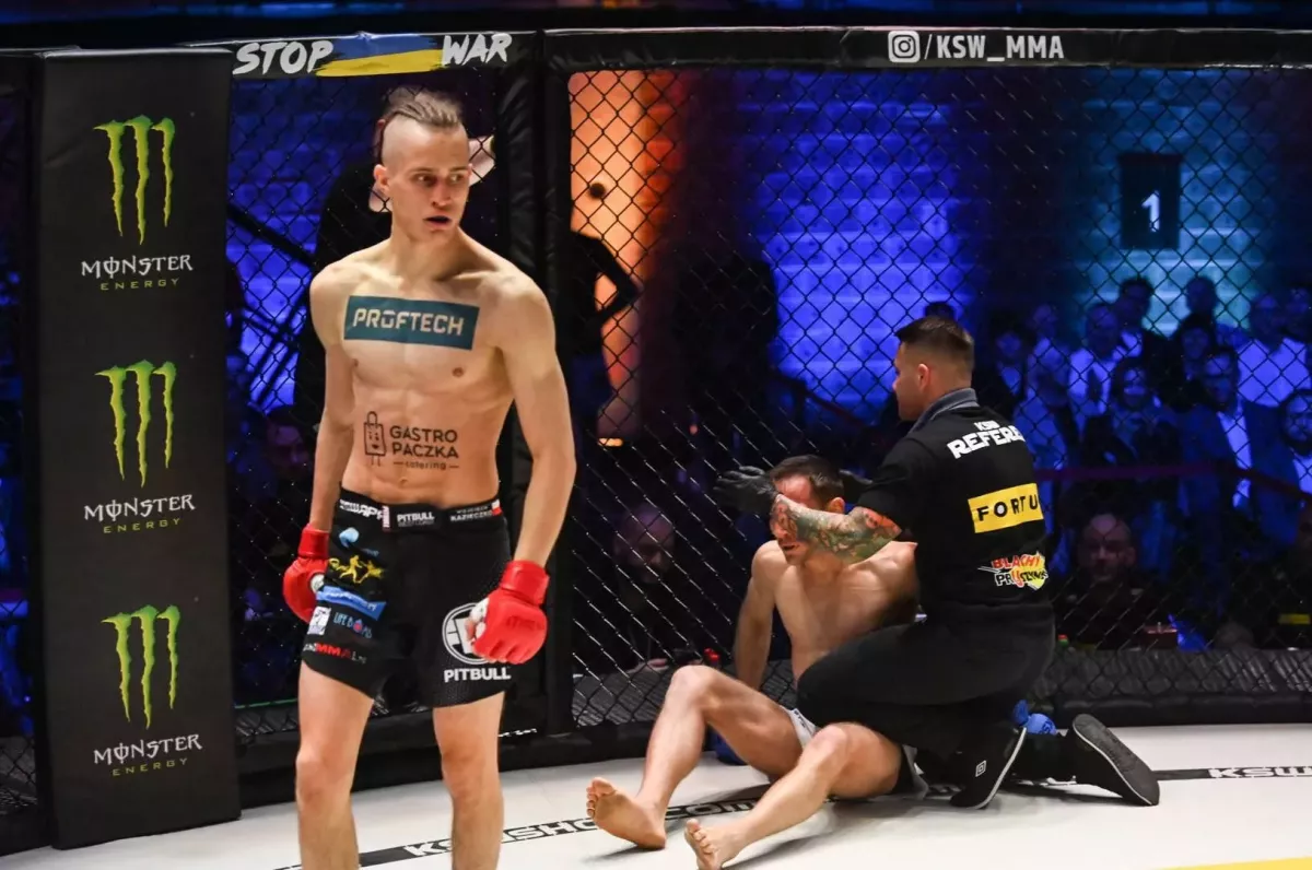 Jak přišla tma. Vydržím strašný bomby, ale tohle byl čistý vypínač