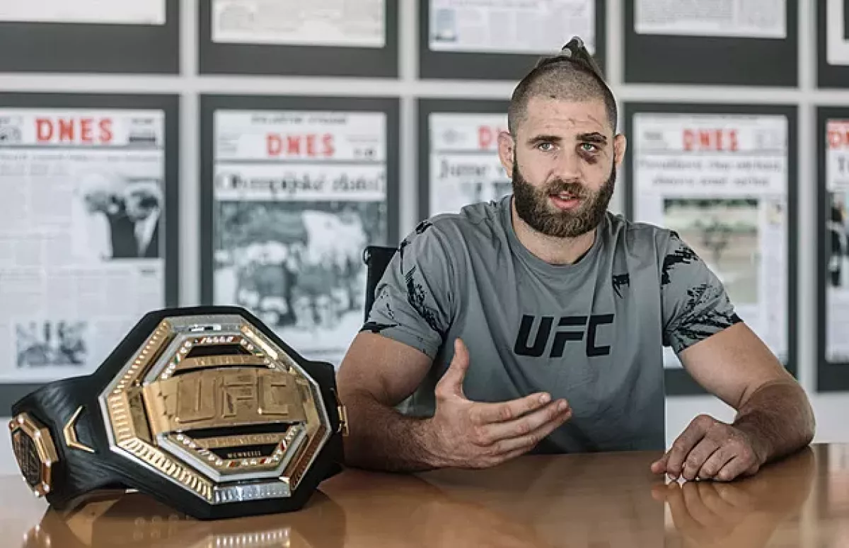 Jak se mi změnil život. Šampion UFC Procházka bude v Rozstřelu, ptejte se i vy