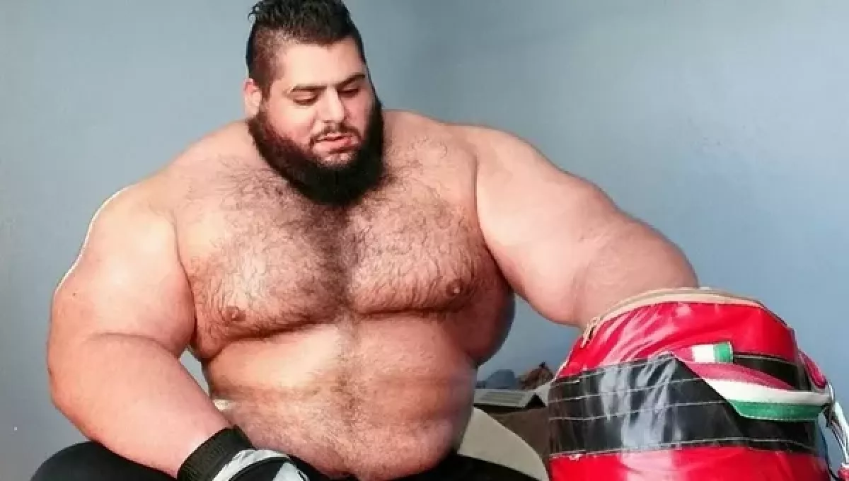 Jde se do války! Bolestí z přípravy nemohu ani spát, přiznává Íránský Hulk