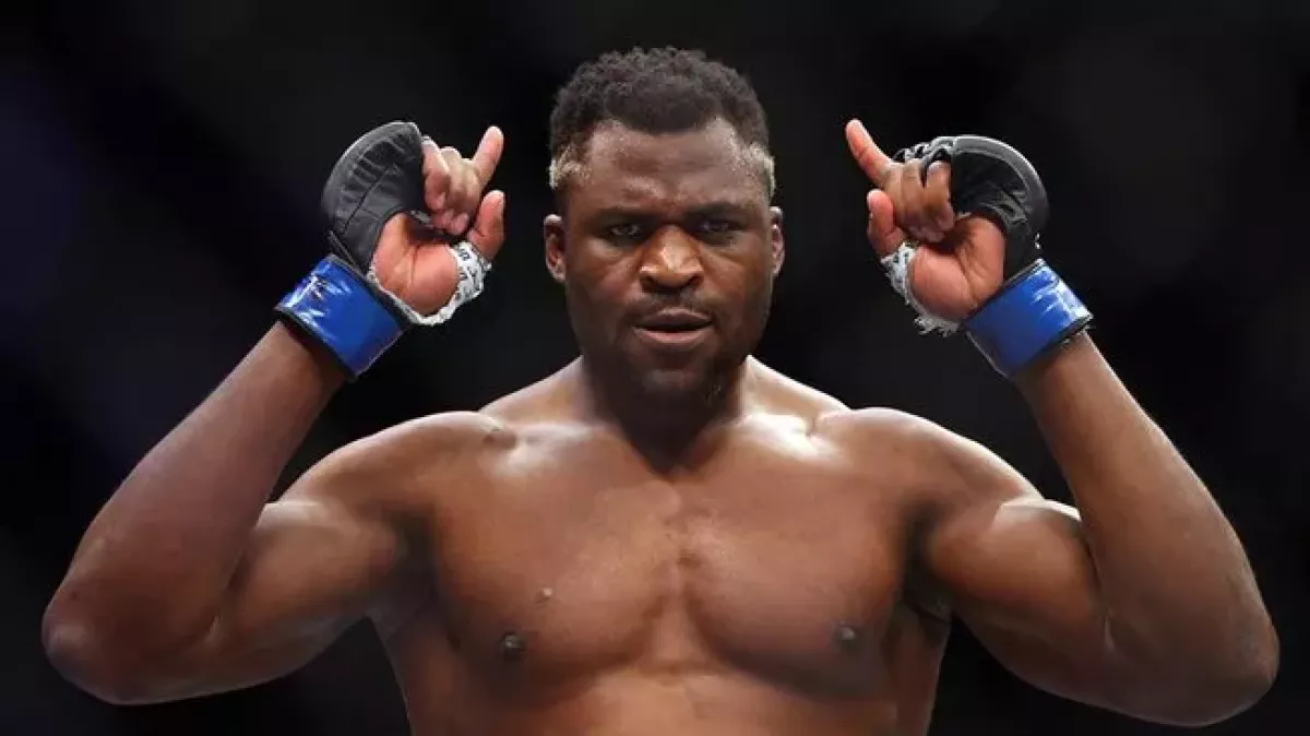Je rozhodnuto! Francis Ngannou se upsal PFL, zlákal ho podíl i funkce ředitele