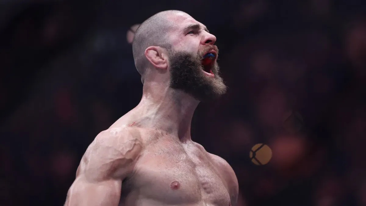 Jiří Procházka získal nový titul, tentokrát ve škole. Začíná se vyjednávat o další bitvě v UFC