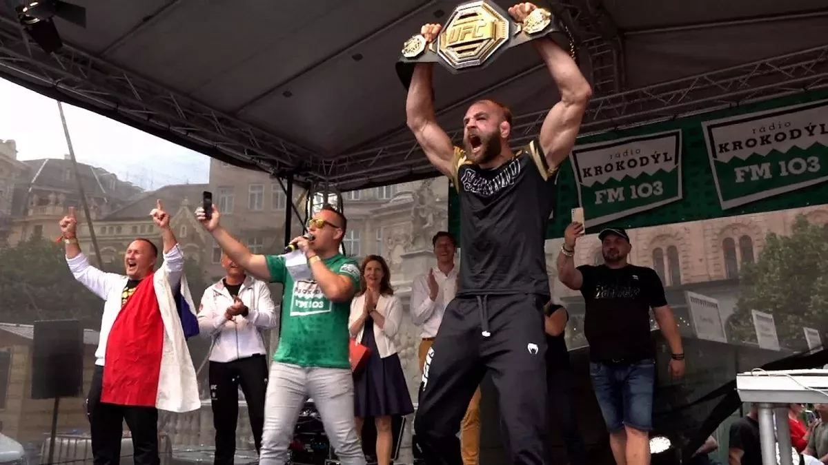 Jirko, Jirko! Brno přivítalo šampiona UFC