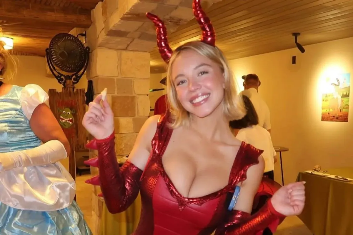 Krásná herečka opět září v ringu. Stala se ozdobou slavného magazínu