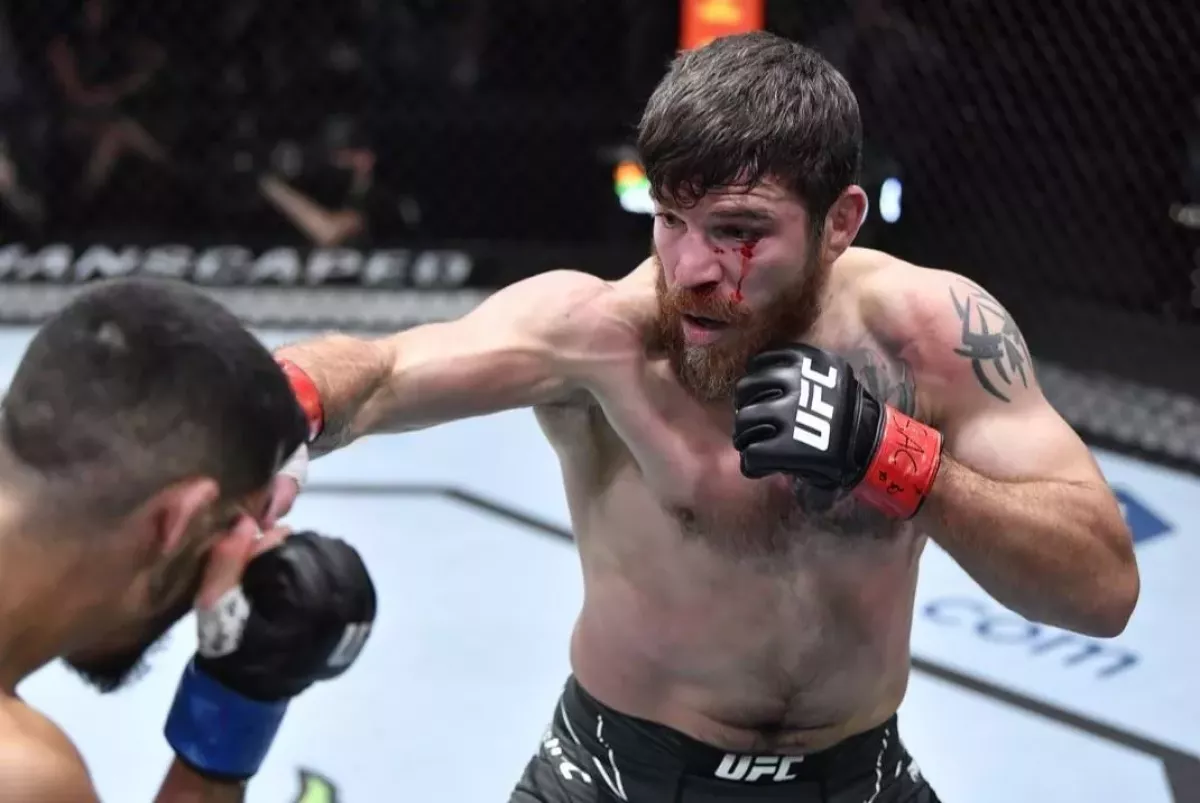 Legenda a lamač rekordů UFC si dláždí cestu k nesmrtelnosti