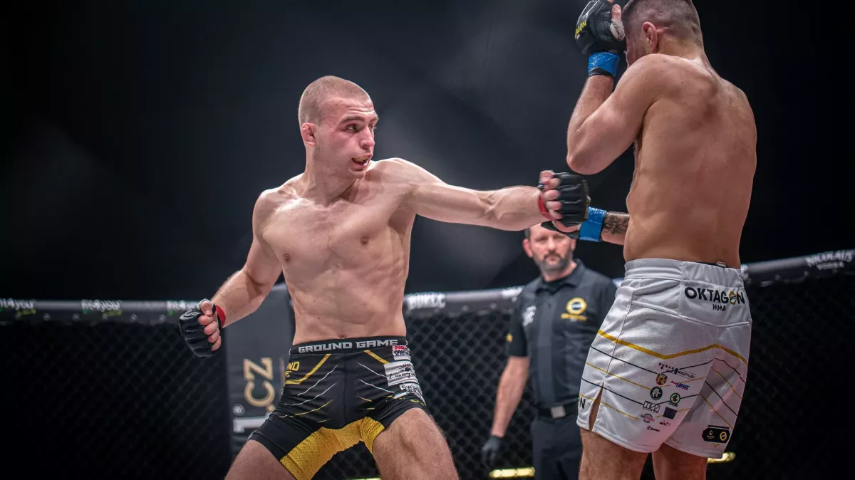 Letos chci hodně zápasit, říká Paulus před dalším turnajem Fabriq MMA. Políčeno má i na Tichotu