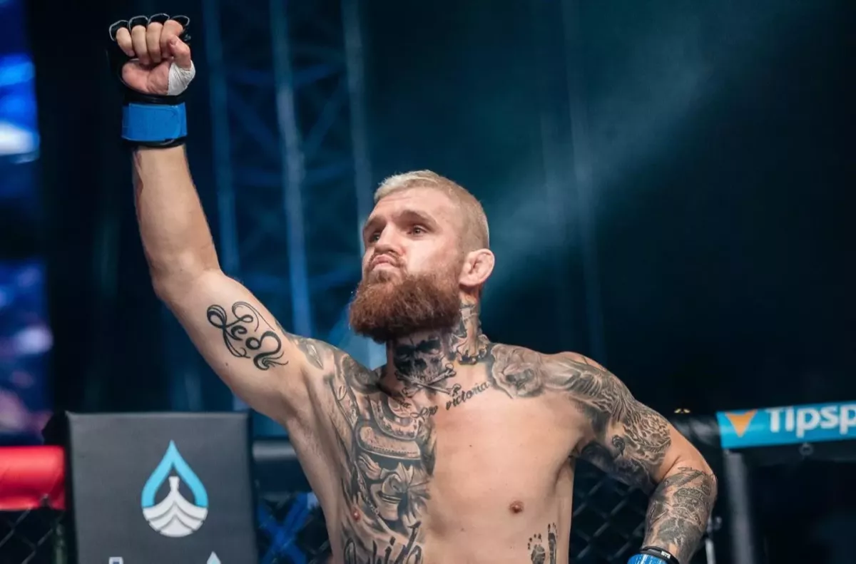 MMA ONLINE: Oktagon v Německu. Jak dopadne Petrášek, Krištofič, Polívka?