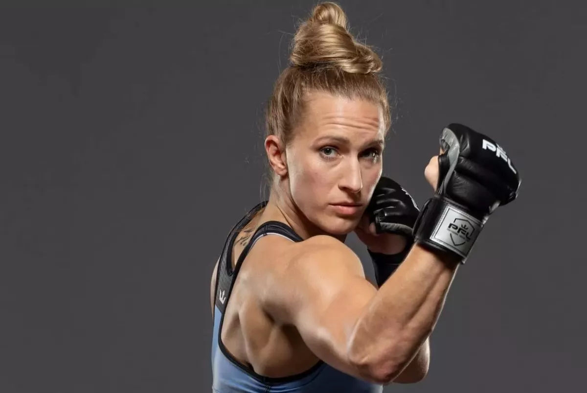 Martina může soupeřku seknout, KO ve druhém kole, tipují trenéři bitvu Jindrové v PFL