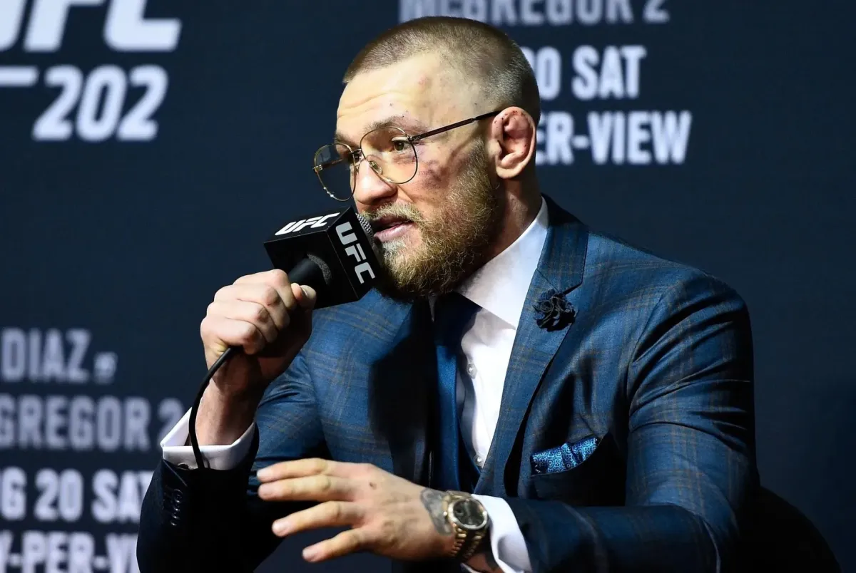 McGregor hlásí velkou změnu. Je ve mně řvoucí plamen, slibuje