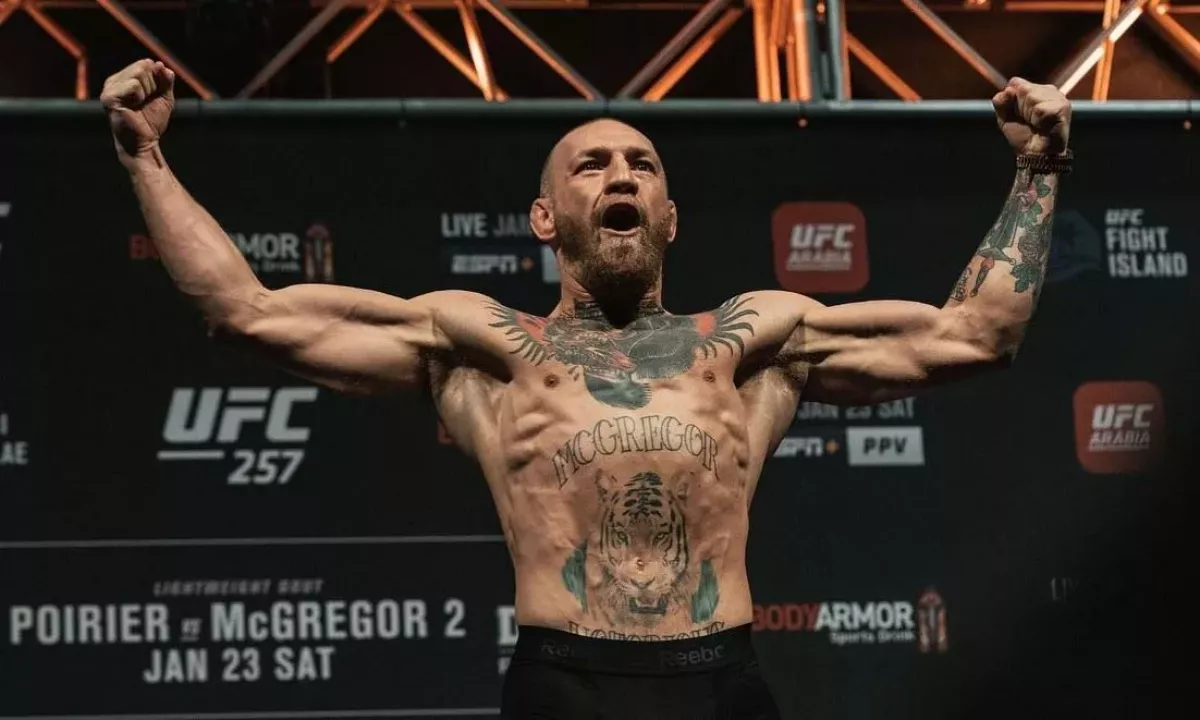 McGregor ho vyzval k bitce bez rukavic. Asi z toho cítí dobrý prachy, reaguje druhá strana
