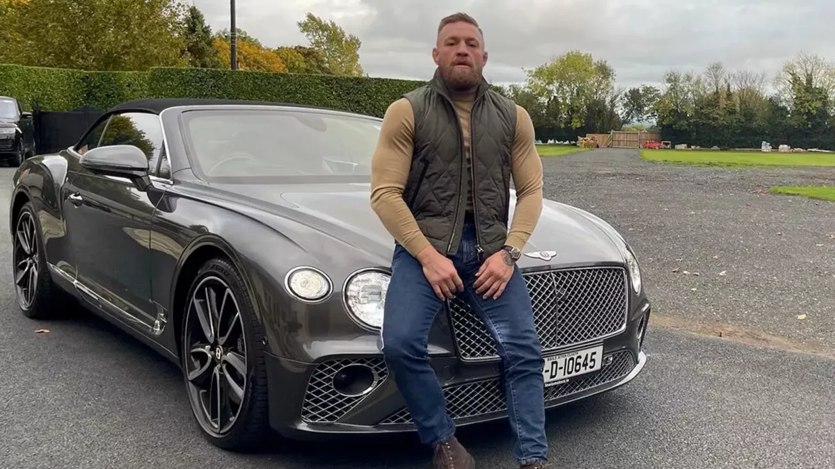 McGregor zase řádil, tentokrát za volantem. Za divokou jízdu na trénink mu hrozí až 6 měsíců za mřížem