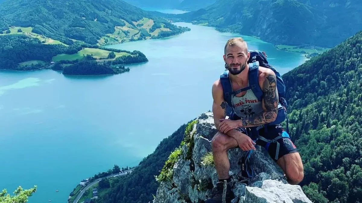 Milovník adrenalinu Martin Pipek skončil s hokejem, aby se mohl naplno věnovat MMA, které se stalo jeho drogou