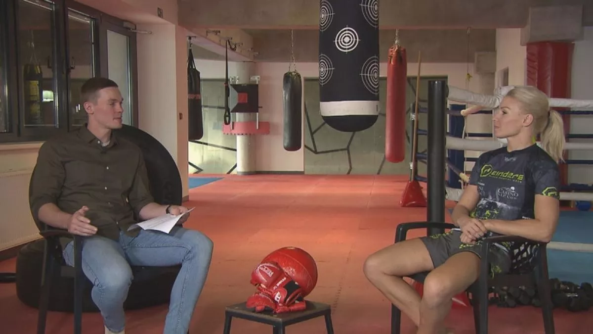 Nastavený čas s Petrou Částkovou: Jediná Češka v organizaci Bellator