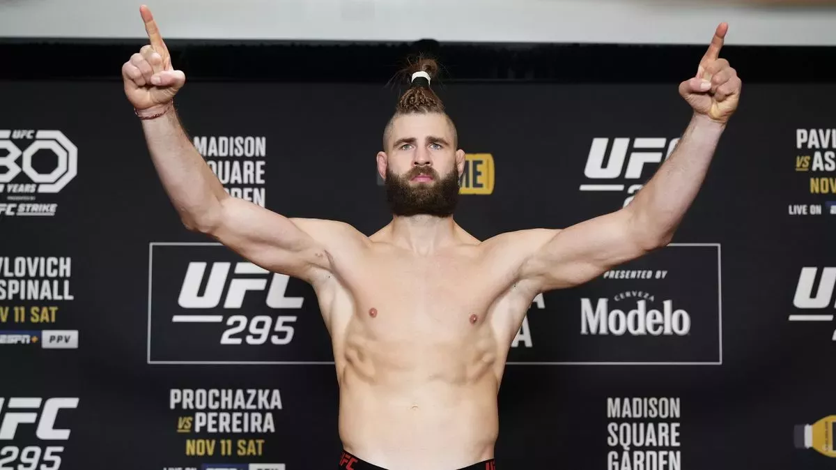 Nečekaná rošáda v UFC, Procházka mizí z hlavní karty. Neúcta, zuří fanoušci