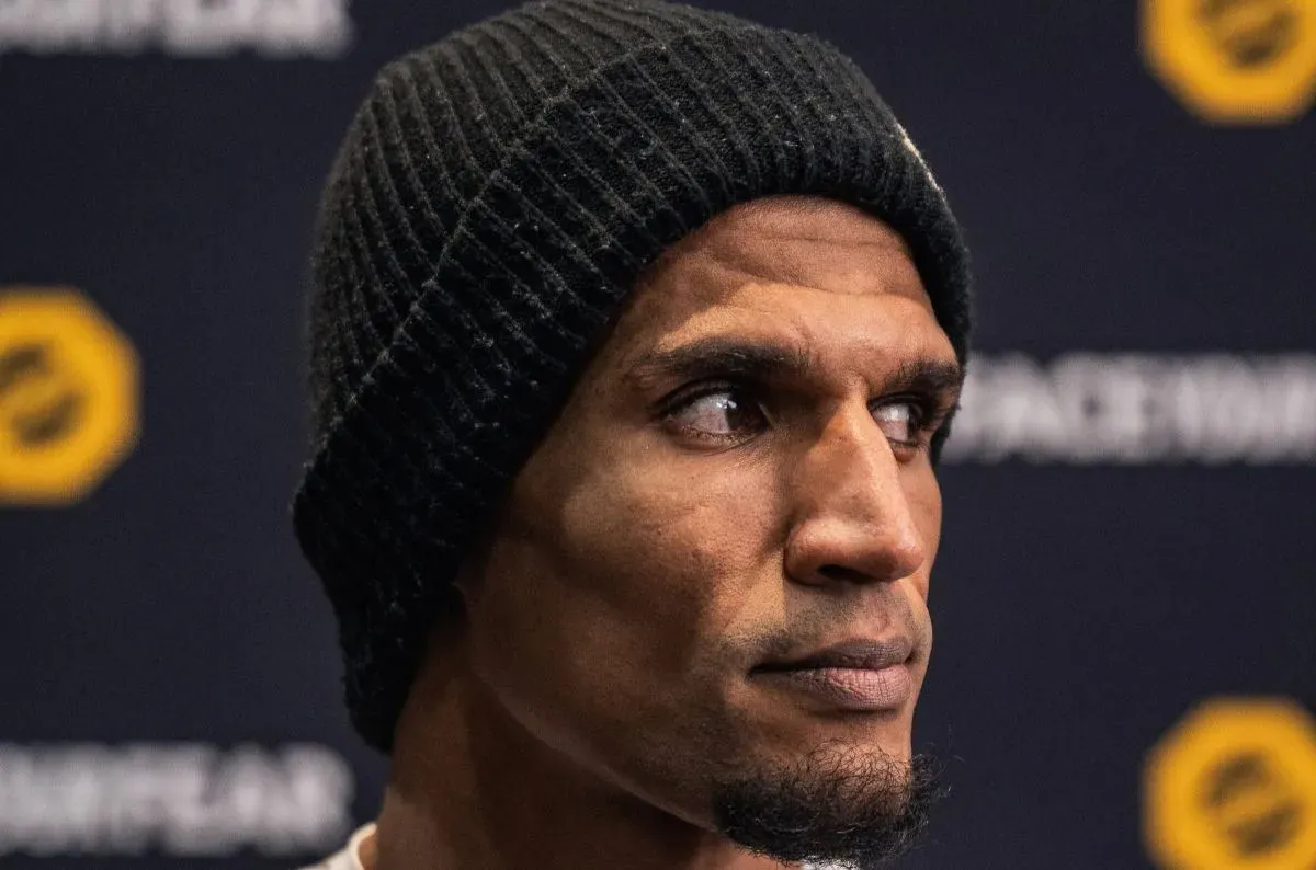 Nejbizarnější účes Oktagonu skrýval. Na váze vše odhalil