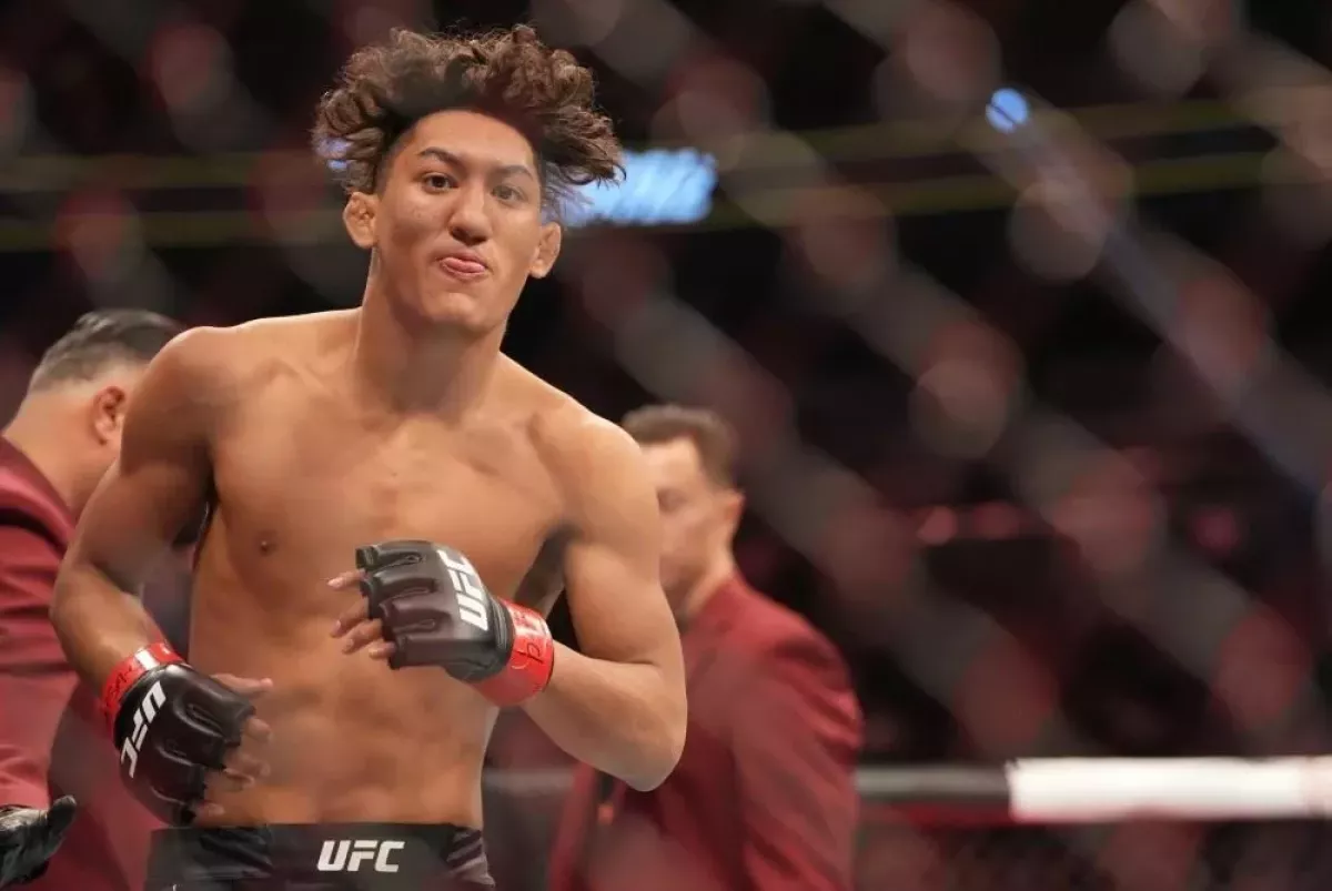 Nejmladší bijec v UFC je připraven vyučovat. Měli by se ode mě něčemu přiučit, nabádá