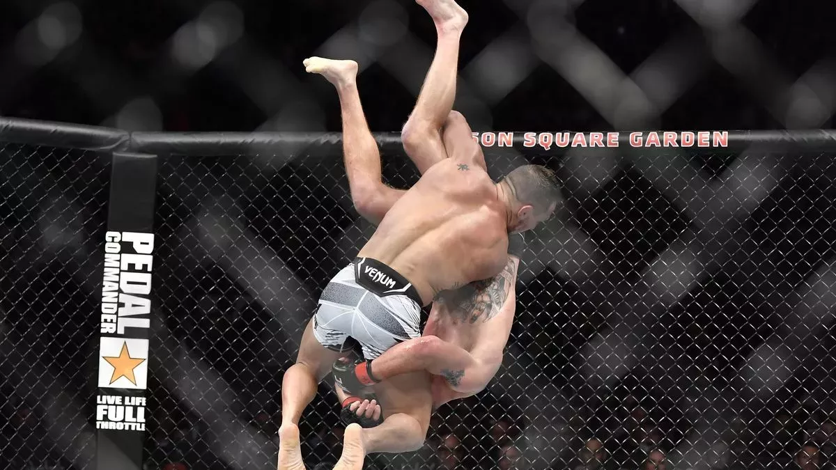 Nejšílenější UFC bitva loňského roku byla pro jejího aktéra nudná, nechce bojovat pro výhry, ale aby ubližoval