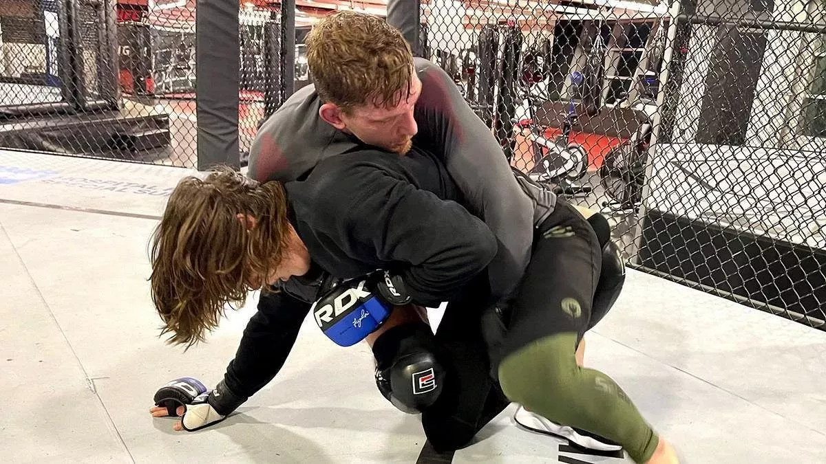 Nekonečná dřina. Český UFC bojovník znovu touží dobýt Vegas, nehodlá nic podcenit