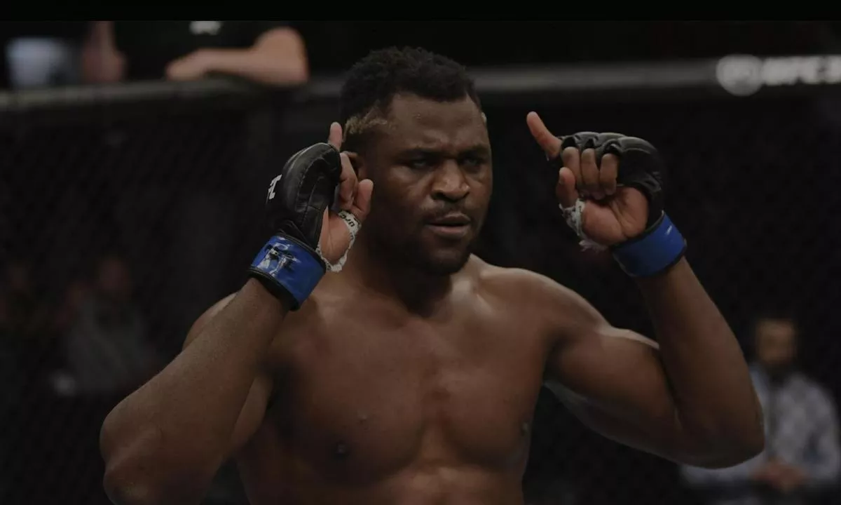 Nelegálně přešel hranice, byl bezdomovcem. Teď se může v UFC dotknout nebe