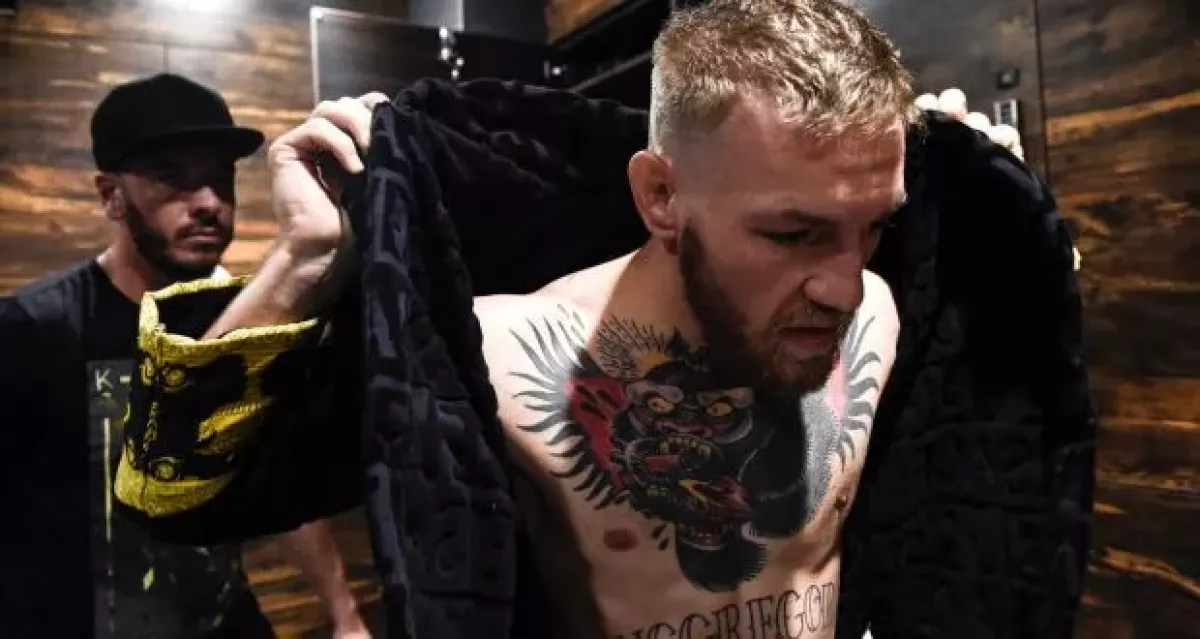 Nemůžete bojovat o titul? Je to vaše vina, máte být populární jako McGregor, konstatuje Bisping