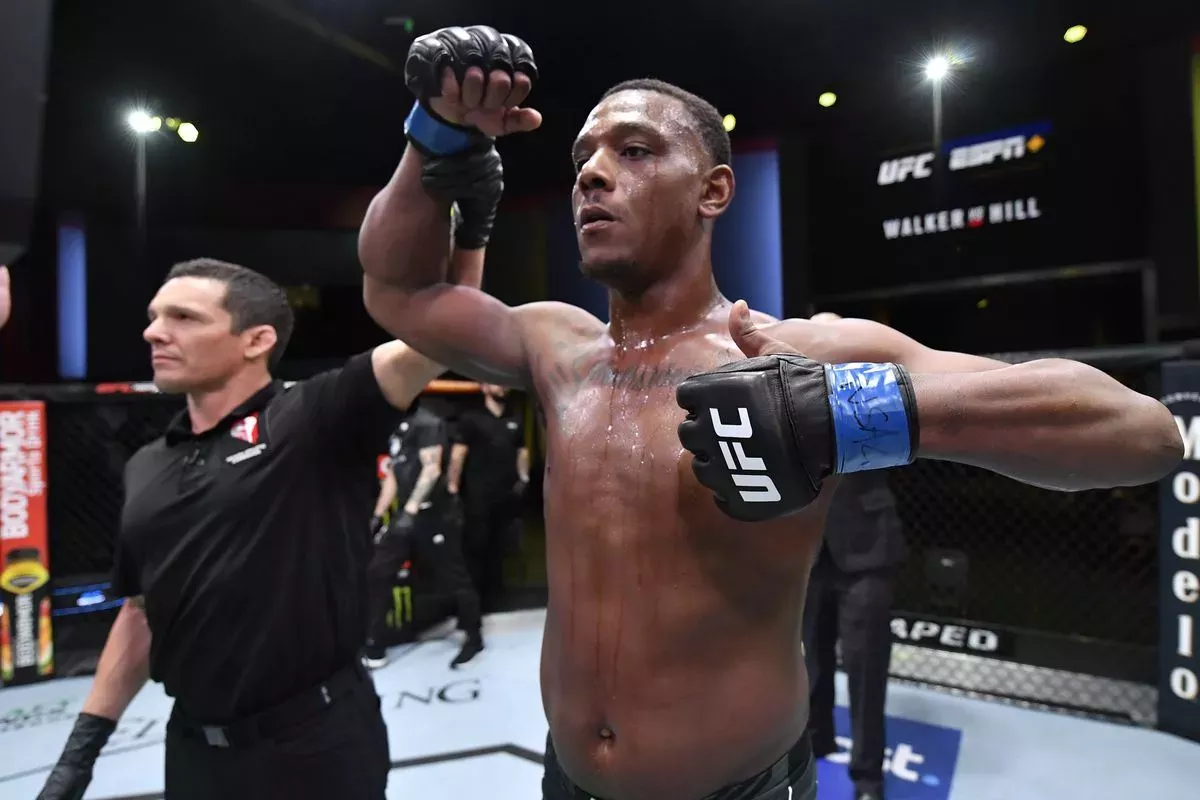 Nový trend UFC. Procházkův rival se před bojem pasoval do role krále. Nikdo není na mé úrovni, hlásí
