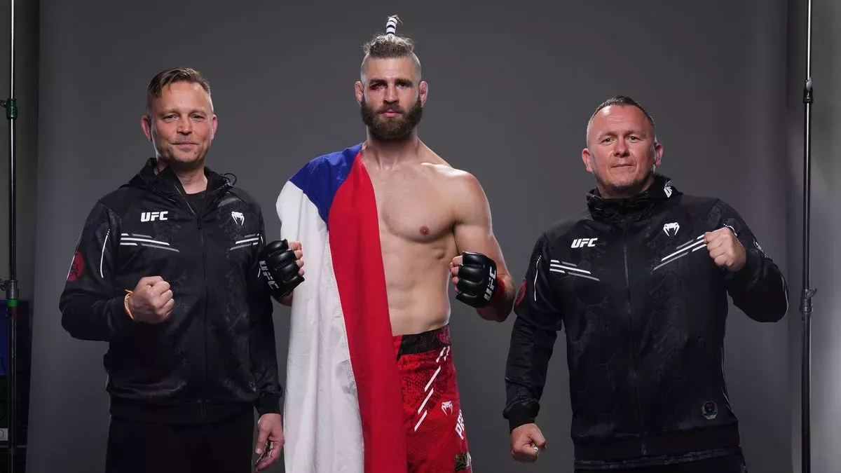 Odveta Procházky s Pereirou: Vše o titulovém souboji na UFC 303