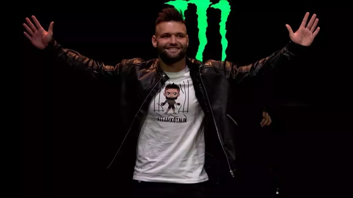 Osudová chyba ho poslala za mříže! Potetovaný bijec po třech a půl letech poznává chuť svobody