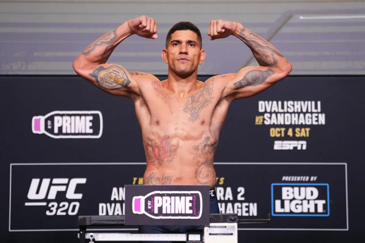 Pereira neztrácel čas. Pár hodin po váze nabral přes metrák