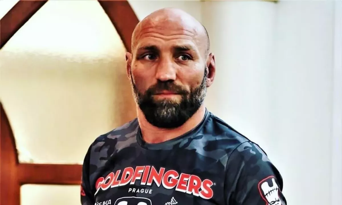 Podpis roku v domácím MMA, mění Monster Kníže adresu?