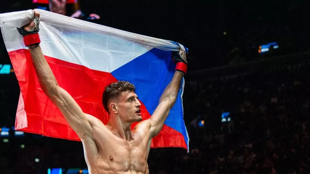 Před zápasem se ze mě stává zlý a nepříjemný borec, vylíčil Matěj Peňáz a vysvětlil, proč se každý den modlí