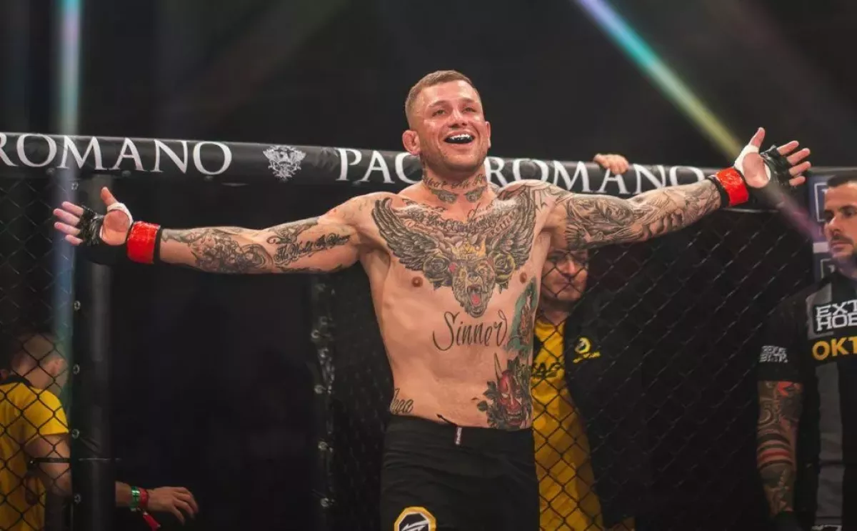 Překvapení na scéně, Mikulášek by mohl zápasit v RFA