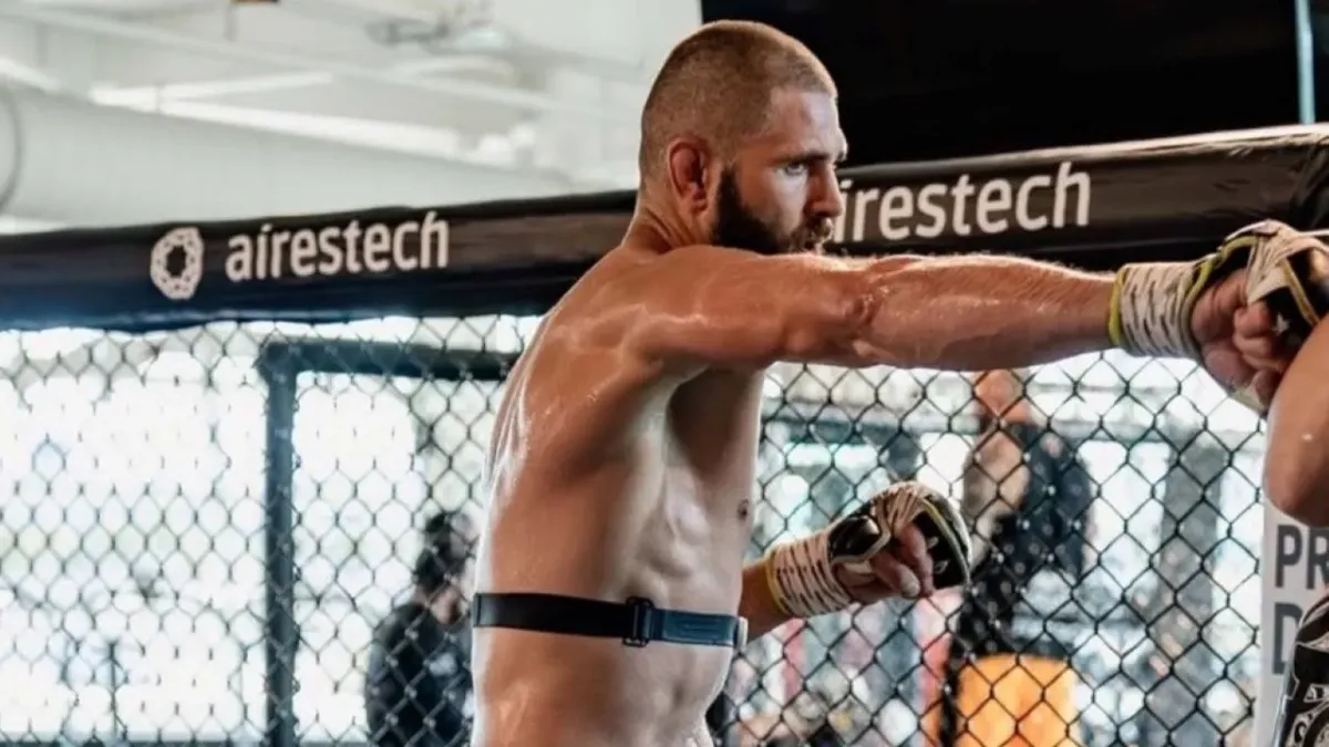 Procházka a aroma boje. Držím to na vodítku. V pravou chvíli vypustit. Chytat, potrestat, ukončit