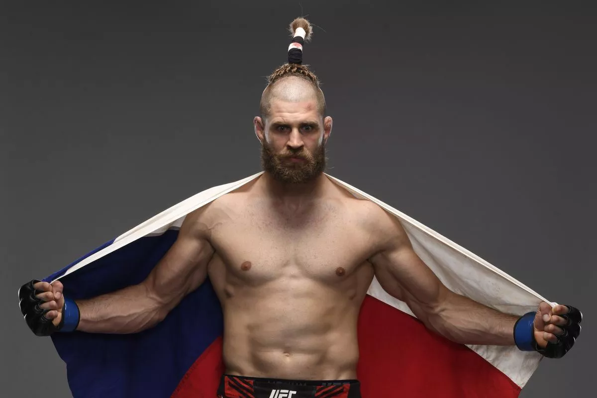 Procházka popsal třídenní divokou jízdu po KO v UFC. Naše oslavy jsou velkolepé a pekelné, smál se