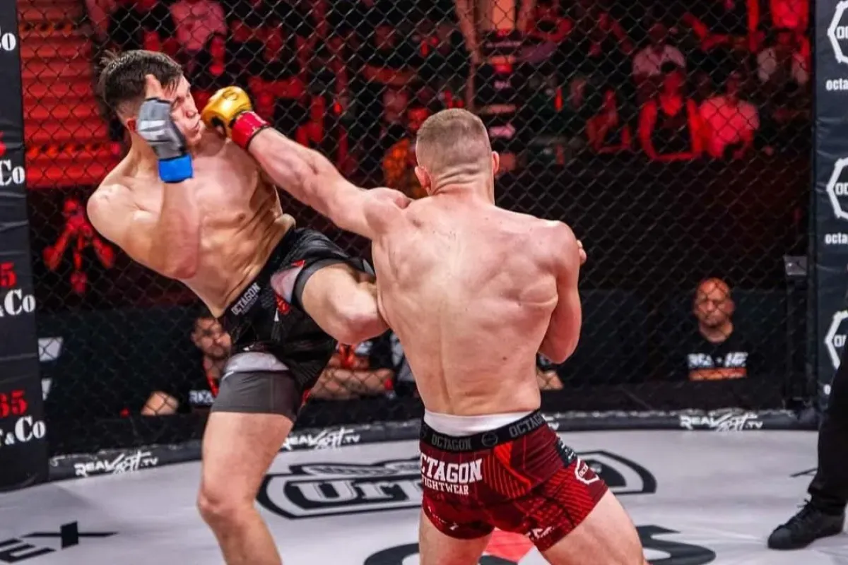 Rána pro RFA. Turnaj přišel o titulovou bitvu, Slovák má nového soupeře