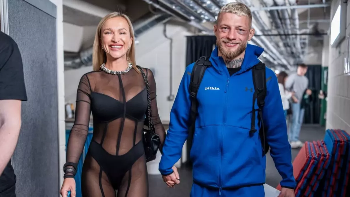 Ruku jsem měl nateklou jak fotbalový míč. Už to nešlo vydržet, přiznal Roušal